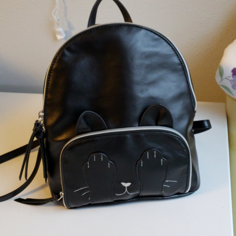 💌NWT 💌T-Shirt to Jeans  Backpack